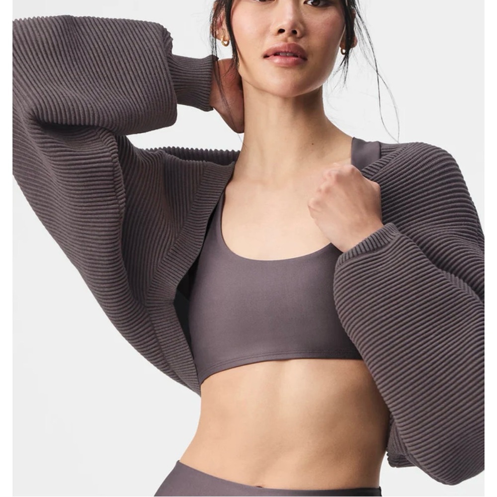 Alo Yoga Denim Knit Shawl in Raisinette/ Black size M/L- NWT - Picture 8 of 8